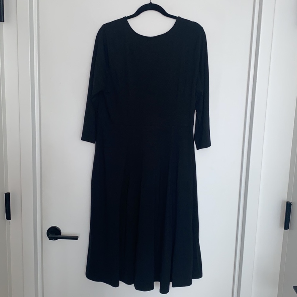 Torrid Midi Jersey Tie Front Dress - Picture 5 of 8